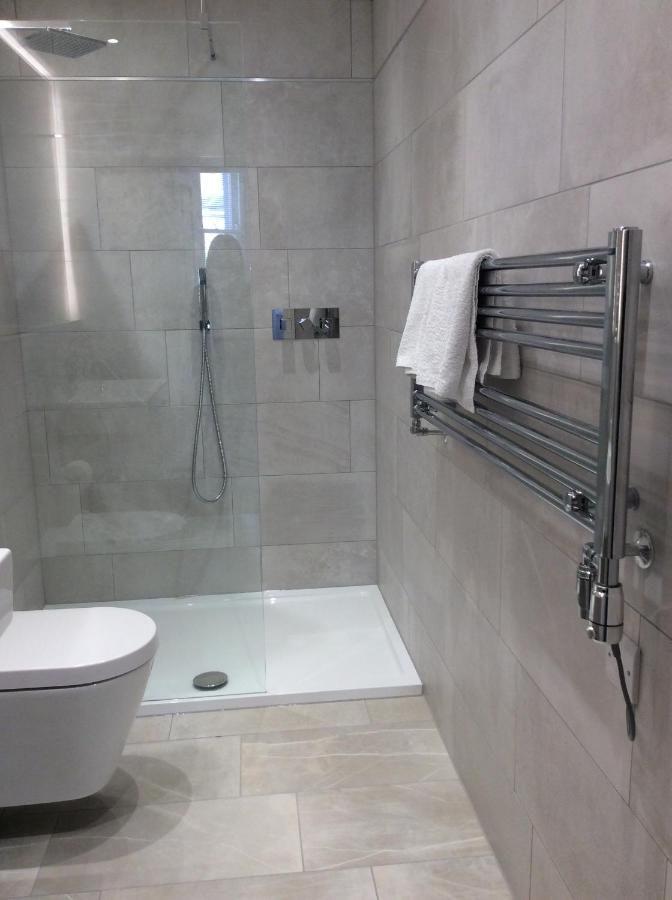 Spinnaker - Self Catering Apartment, Tenby Ngoại thất bức ảnh