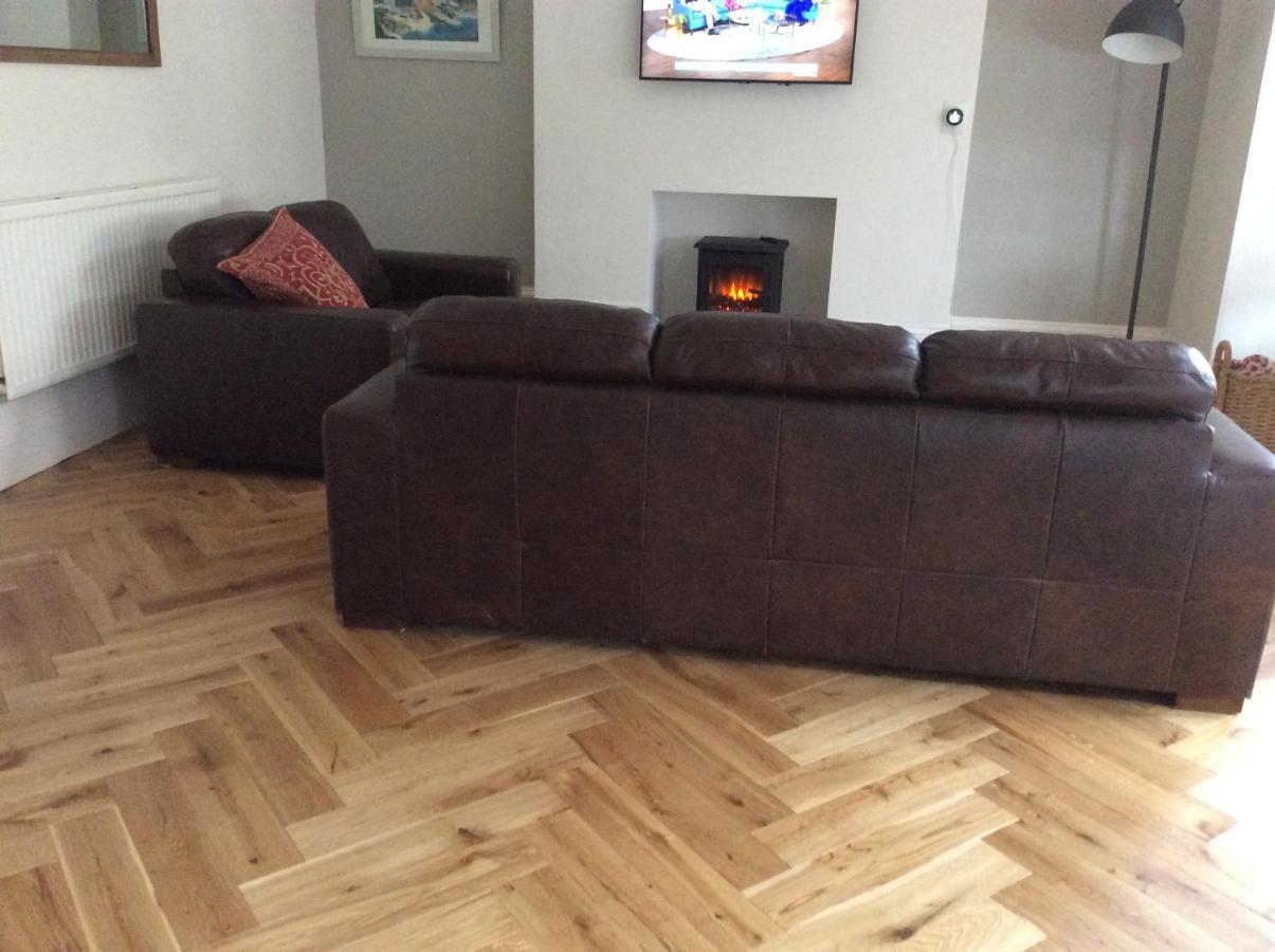 Spinnaker - Self Catering Apartment, Tenby Ngoại thất bức ảnh