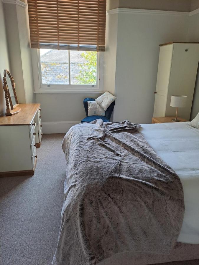 Spinnaker - Self Catering Apartment, Tenby Ngoại thất bức ảnh